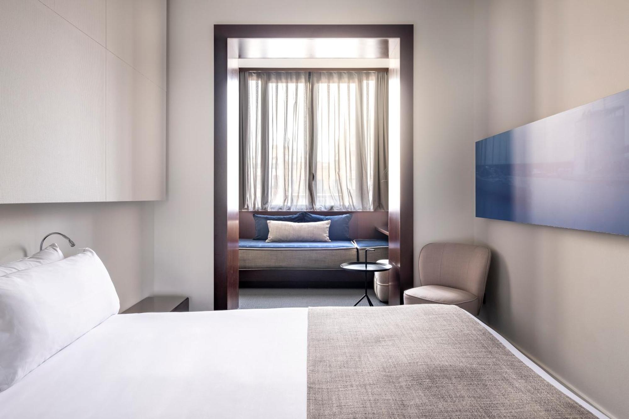 Hotel Sixtytwo 4*